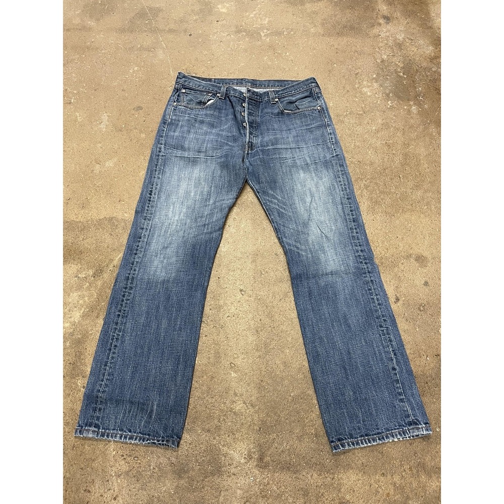 Levis 501 Jeans Mens 36x32‎ Blue Denim Original Fit Straight Leg Button Fly